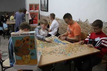 Image gallery image